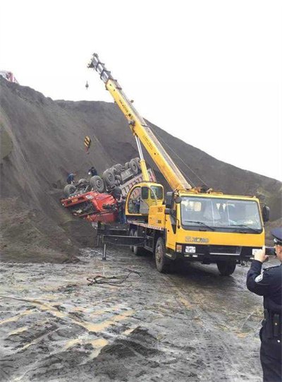 元江上犹道路救援